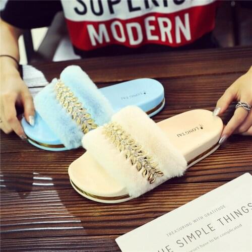 Indoor Metal leaf crystal fur slippers woman flip flops 36-41 cozy pantuflas winter shoes women thicken soled furry slides 2020