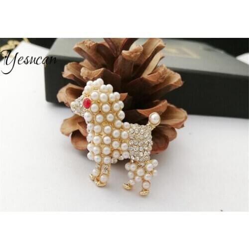 Yesucan INS Girls Cute Anmial Brooches Pins for Women Trendy Full Imitation Pearls Poodle Shape Brooch Female Suit Pin Jewelry