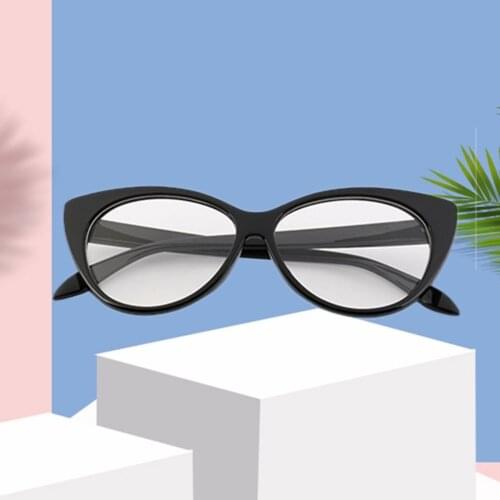 Women Lightweight Cat Eye Design Retro Sunglasses Women Vintage Sun Glasses Eyewear Fashionable Design Outdoor Sunglasses