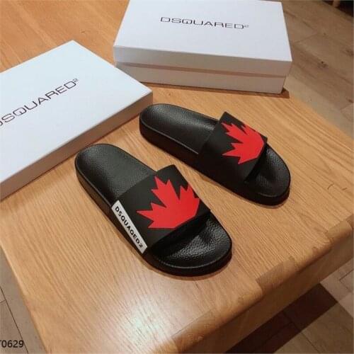 DSQUARED2 letter pattern Brand Designer men Slippers Shoes Leather Summer Footwear Fashion Slides MenS Outdoor Flat Sandal Mule