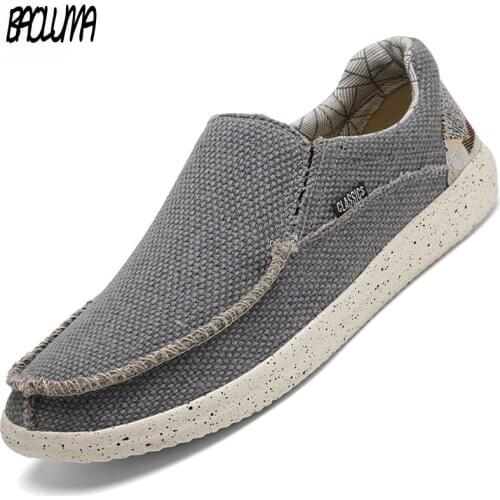 Brand Mens Casual Shoes Denim Canvas Mens Vulcanized Shoes Breathable Mens Flat Shoes Outdoor Slip Wear Mens Canvas Shoes