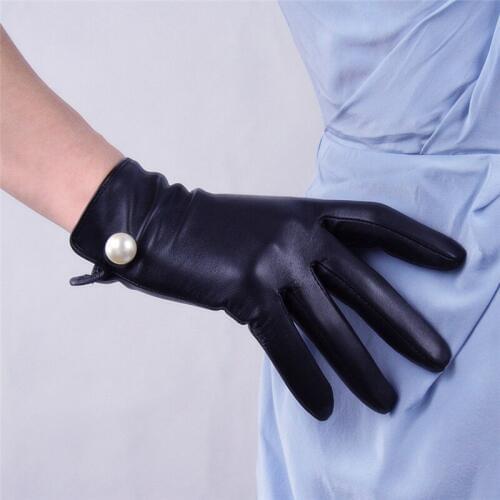 WomenS Touch Screen Leather Gloves WomenS Pure Sheepskin Fashion Black Lining Lining To Keep Warm TB55