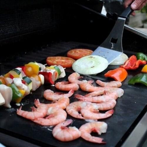Outside Use Reusable Non-Stick BBQ Grill Mat Pad Baking Sheet Meshes Portable Outdoor Picnic Cooking Barbecue Tool