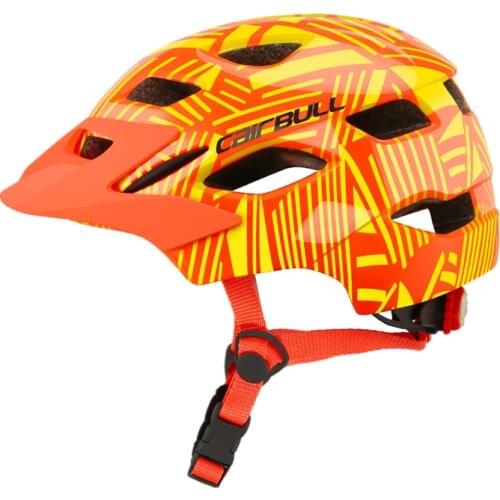 New Fashion Ultralight Childrens Sports Safety Outdoor Skating Cycling Helmet with Taillight Protective Cap 5 Colors Bicycle
