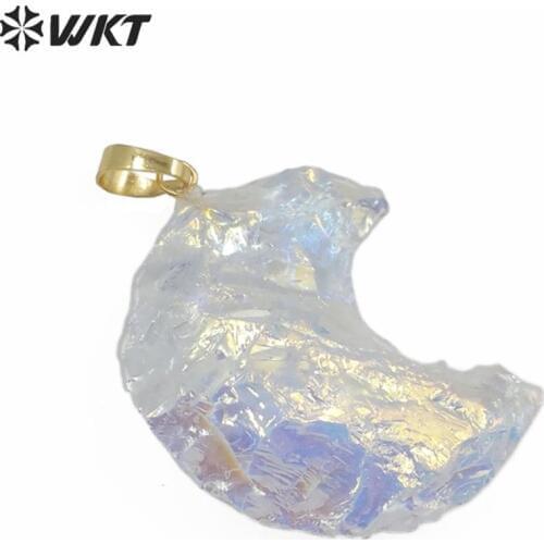 WT-P1541 Sparkly shine raw crystal quartz crescent moon pendant Hot spirit angel Aura quartz moon pendant for jewelry design