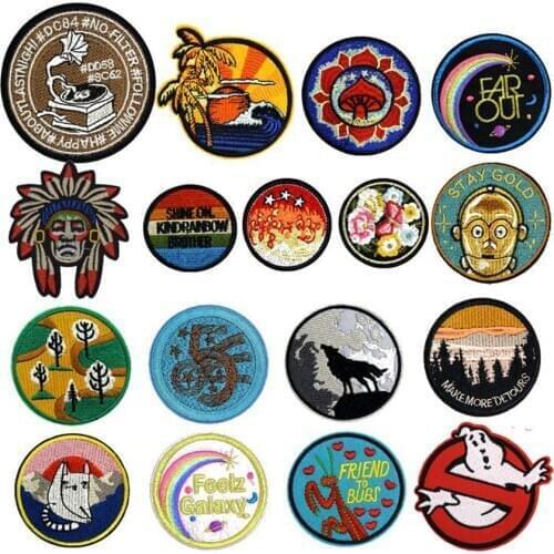 New Flower Ghost Indian Mountain Embroidered Patches Round Fabric Patches Cat Sticker For Clothes Decor Animal Wolf Applique