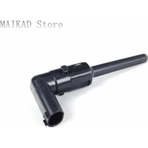 Coolant Level Sensor Washer Fluid Level Sensor for Mercedes-Benz W203 C180 C200 C220 C240 C280 C320 C350 C230 C270 A2205450024