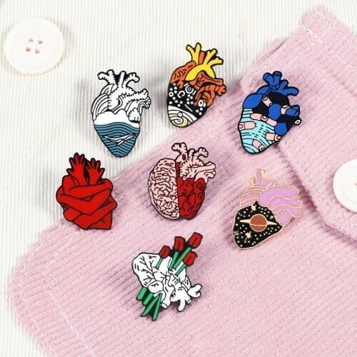 Organ Heart Enamel Pins Waves Universe Broken Hug Rose Freedom Heart Brooch Medical Anatomy Badges Doctor Nurse Lapel Pin Gifts