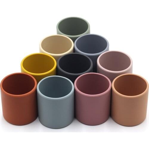 Portable Pure Color Baby Snack Cup Anti Scalding Food Grade Silicone Water Cup Learn To Drink Cup For Children