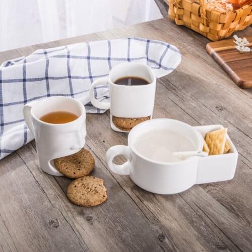 Solid Color Mug with Human Face Breakfast Water Bottle with Handle and Biscuit Trough Simple Style Cold and Warm Milk Coffee Cup