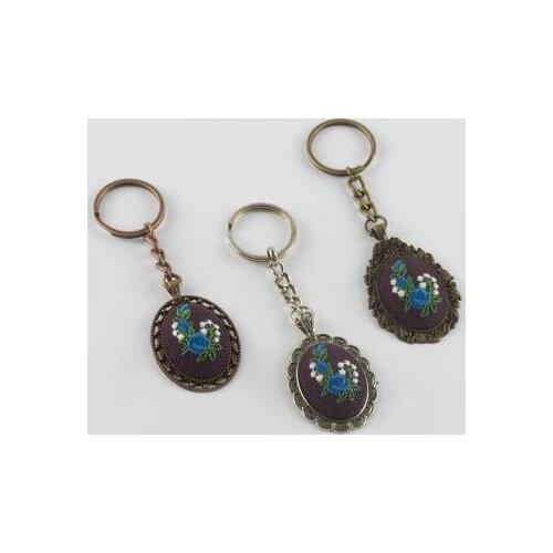 Flower Figured Cross Stitch Key Chain