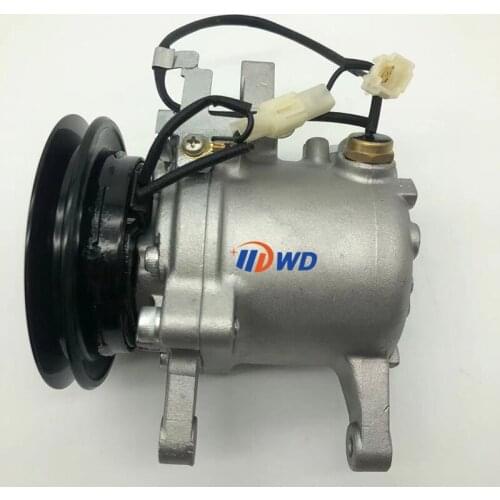 3C581-97590 RD451-93900 3C581-50060 447220-6771 Air Conditioning Compressor For Kubota Excavator U35-4 U55 U55-4