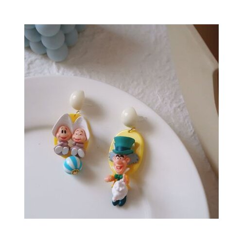 Disney Alice In Wonderland 84553 Fashion Anime Action Figures Cartoon Products Accessories Stud Earrings Unisex Birthday Gifts