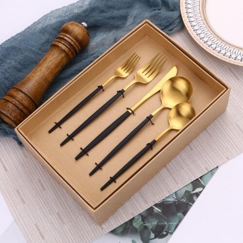 30Pcs Black Gold Dinnerware Set Steel Cutlery Set Box Matte Silverware Knife Fork Spoon Tableware Flatware Set Dishwasher Safe