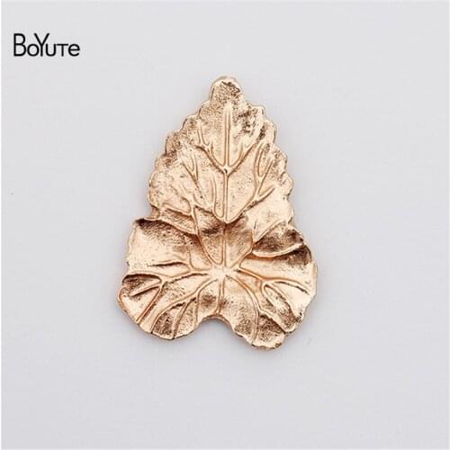 BoYuTe (50 Pieces/Lot) Metal Alloy 19*27MM Whole Maple Leaf Materials Ancient Style Diy Hair Ttiara Hair Accessories Parts