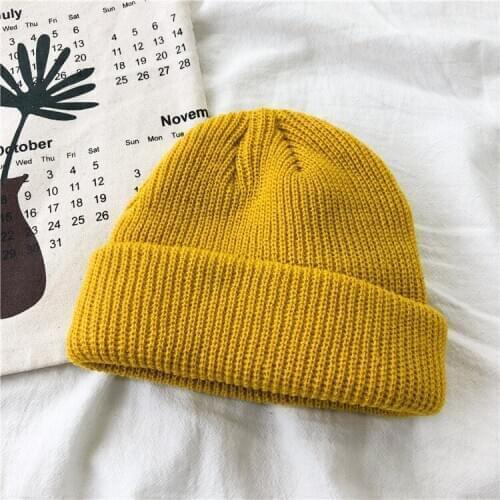 Warm and super hot hat in autumn and winter