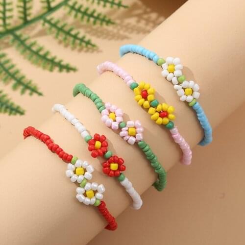 Korean Style Womens Glass Beads Charm Bracelets For Women Girls Gift Handmade Beaded Flower Bracelet Party Jewelry Accessories