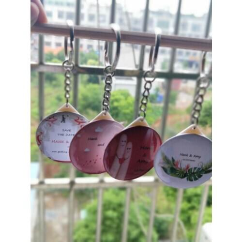 50pcs Itschy Keychain name date with Mirror Custom ersonalized Wedding Favors And Wedding Gifts For Guests Wedding Souvenirs