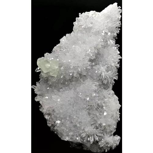 Sichuan transparent Whitewater druse natural mineral crystals teaching specimen ornamental stone raw ore degaussing