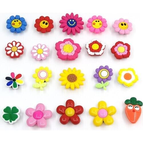 20pcs/lot Different Flowers PVC Shoe Charms for holes on Shoes Bands Shoe Buckles Ornaments Bebes Accesorios Decor as Kids Gift