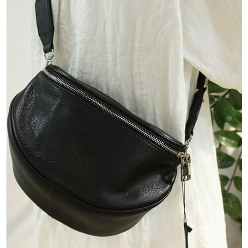 Head Layer Cowhide Leather Women Chest Bag Black Semicircle Vintage Shoulder Bag Large Capacity Crossbody Saddle Bag