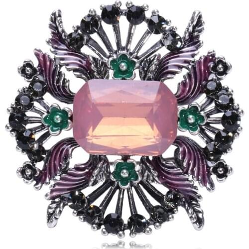 Selling European and American wind restoring ancient ways personality brooch brooches cross-border spot for export