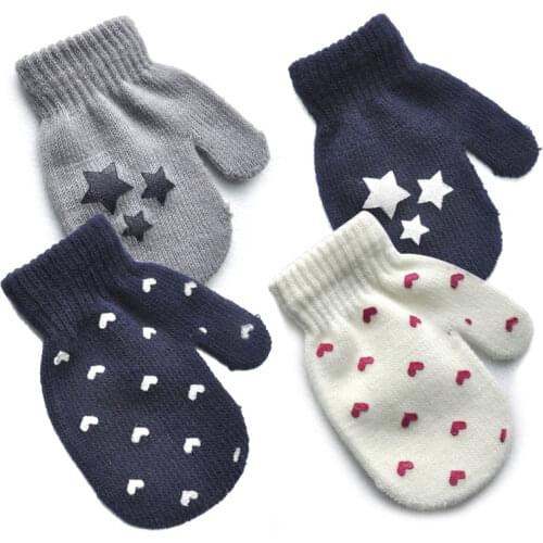 Macroupta Gloves And Mittens