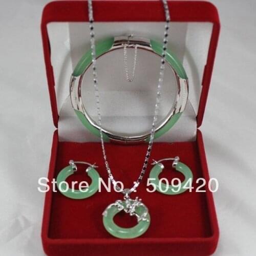 AR353 UY65 Free Shipping Wholesale>>>Beautiful 18K white gold plated green jade bracelet necklace earrings set