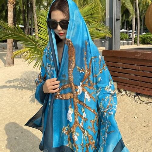 Fashion Luxury Brand Designer Silk Scarf Women Sunscreen Beach Towel Printing Thin Shawls Wraps Femme Foulard Bandana Hijab