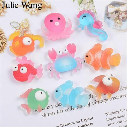 Julie Wang 20PCS Resin Mixed Cartoon Fish Seahorse Crab Octopus Charms Marine Animals Pendants Jewelry Making Accessory Decor