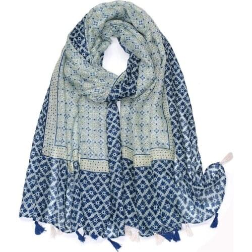 2021 Fashion Vintage Flower Pattern Tassel Scarf Shawls Long Soft Head Floral Scarves Hijab Wrap