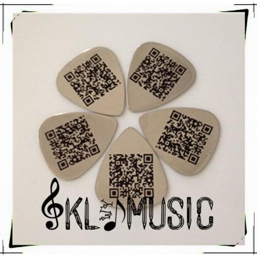Stainless steel guitar picks,0.3mm Standard 26mm*31mm packing as your demands