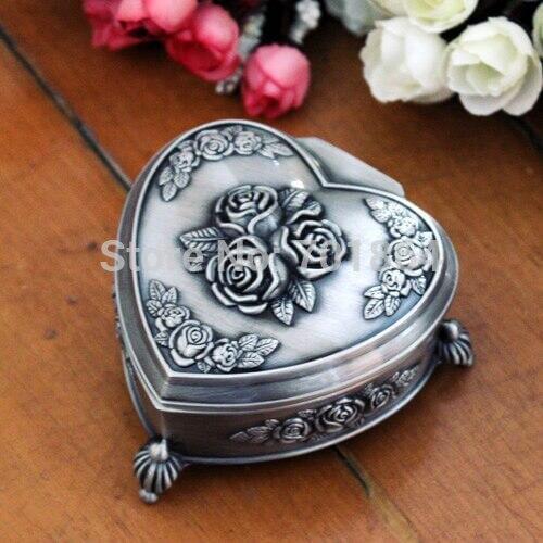 Free Shipping - New Arrival! Fashion Zinc-alloy Metal Jewelry Case trinket box Vintage Carved Heart Design Tin-alloy Box