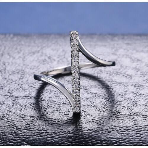 USTAR simple Straight Line rings for women Cubic Zirconia jewelry finger rings female anel Elegant Classic Bague Femme