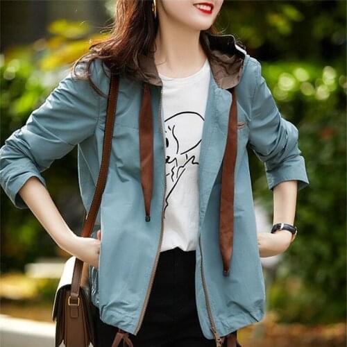 Women Trench Coat 2021 Female Spring Autumn New Temperament Slim Overcoat Ladies Simplicity Solid Color Hooded Windbreaker 4XLC