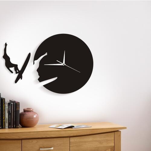 1Piece Summer Surfing Time Clock Modern Design Water Sports Home Decor Art Wall Watch For Surfing Lovers Avid Surfers Gift