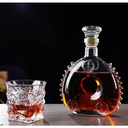 Retro Red Wine Bottle Champagne Glass Whiskey Decanter Water Jug Cocktail Pourer Aerator for Family Bar Transparent Spirits Cup