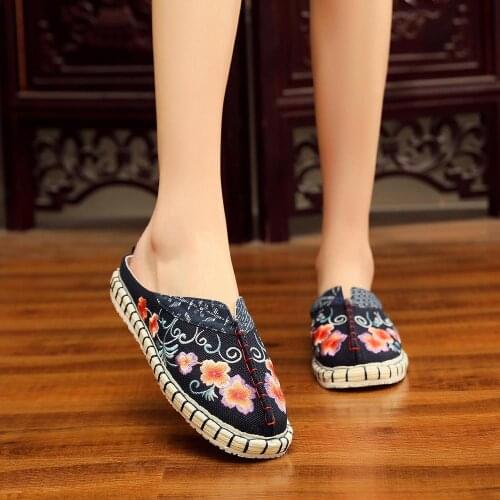 YourSeason Floral Embroidered Ladies Canvas Flat Espadrilles Shoes Vintage Japanese Style Women Close Toe Summer Mules Slippers