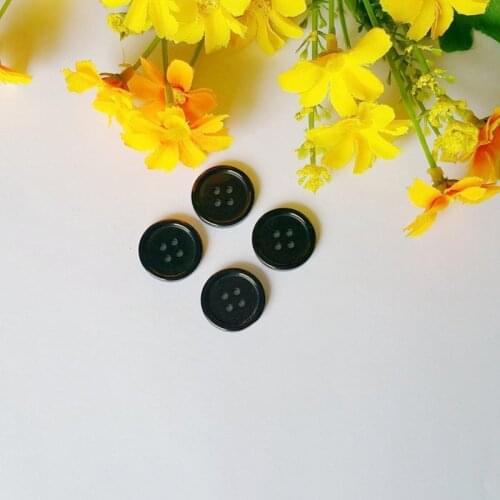 30pcs/lot 23mm (7/8") 4 hole black resin shirt buttons clothing pad buttons Garment Accessorie Buttons scrapbooking botoes