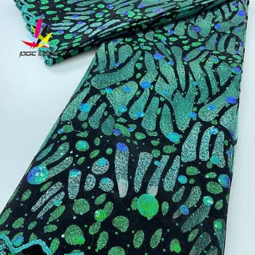 2021 Flocking Lace Fabric Emerald Green Mix French Mesh Wedding Dresses Glitters Sequins inspired Wear for Occasions Celebrants
