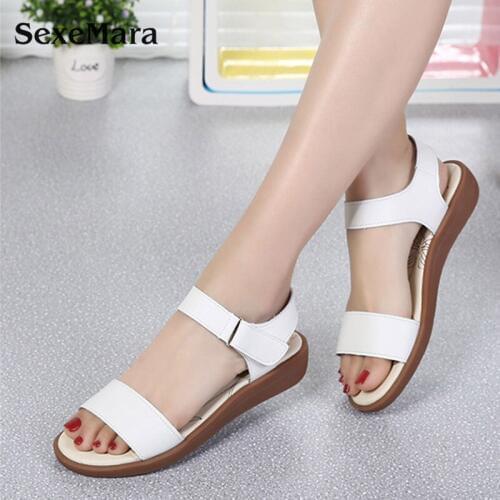 SexeMara Women Sandals Magic buckle Summer Beach sandals Genuine Leather Flip Flat Platform Bare feet Pink ladies Shoes