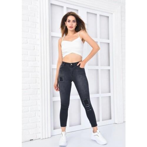 Diaves Young Women Summer Fashion Patch Design Tumbled Black Tight-Fitting Jeans