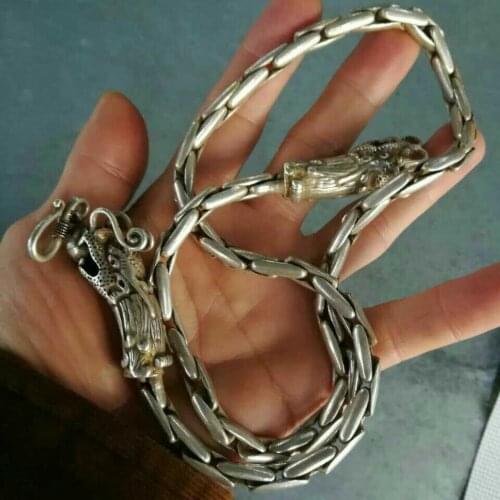 Exquisite China Old National Style Tibet Silver Handwork Loong Head Amulet Auspicious Necklace Statue