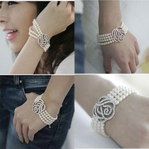 Womens multi-layer pearls with diamonds rose Yiwu Korean jewelry factory wholesale Bracelet Fashion princess love Korea