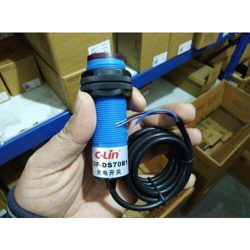 Brand new original authentic C-Lin E3F-DS70B1 DC three-wire PNP normally open type diffuse reflection type photoelectric switch