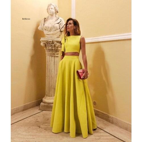 Sexy Pleated Two-Piece Skirt Womens Sleeveless Top + Long Skirt With Fashion And Elegant Temperament Long Skirt Suit Spring
