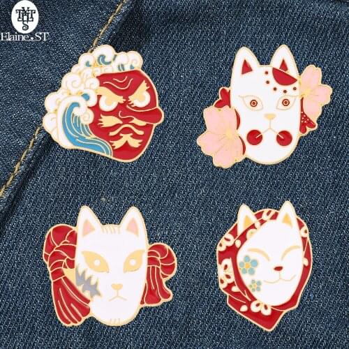 Wholesale Red Anime Demon Slayer Kimetsu no Yaiba Brooch Red cat Tanjirou Sakonji Sabito Nezuko Mask Enamel pins Cosplay Jewelry