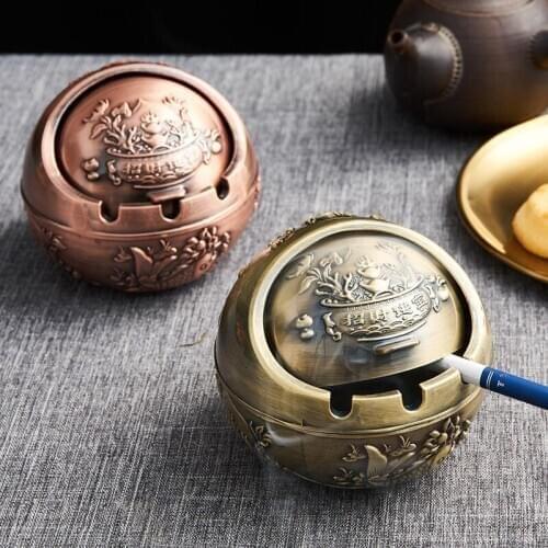 Round Retro Home Ashtray Creative Personality Portable Office Gifts Ash Tray Desktop Cigarette Ashtray Holder With Cover Decor