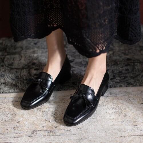 EGTPINAOP Autumn Womens Shoes Low Heel Mules Retro Square Head Sheepskin Insole Tassel Womens Slip-on Shoes Outdoor Casual