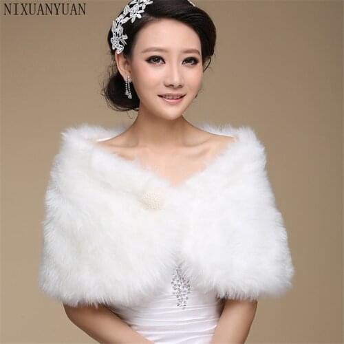 2021 Hot Sale Fashion Elegant Warm Faux Fur Ivory Bolero Wedding Wrap Shawl Bridal Jacket Coat Accessories Pearl